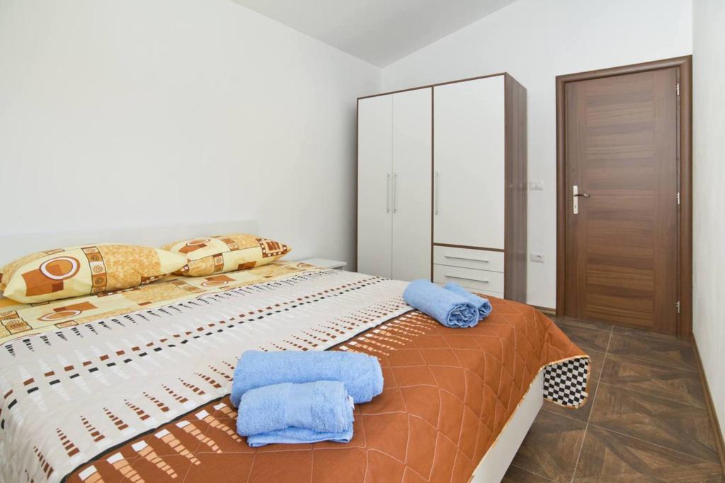 Apartments Neno Umag Szoba fotó